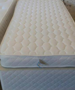 Light Quilt Divan Bed