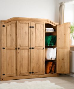 corona 4 door robe